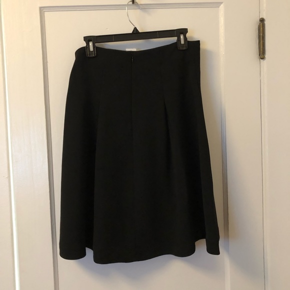 Pleated Ann Taylor skirt with zipper detail - nwt! - Picture 2 of 3